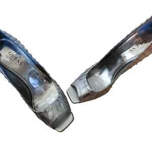 Women Dress Shoes, Size 8 and Silver